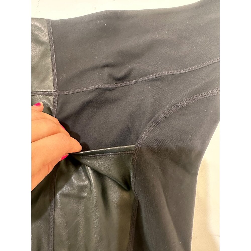 Athleta Chaturanga Faux Leather Leggings Womens Tall Large Black Goth Activewear - Picture 11 of 16